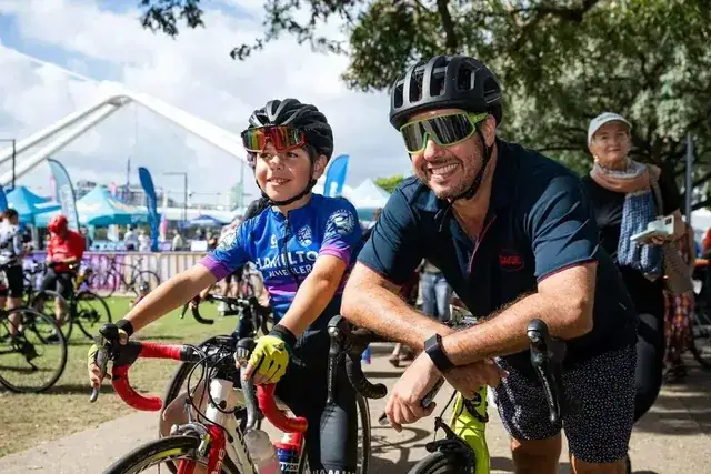 Cyclists enjoying a Brisbane day ride